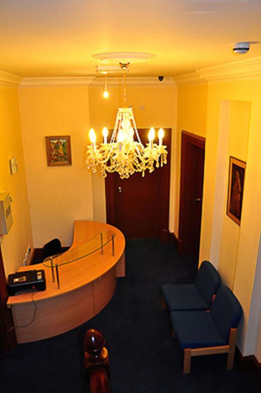 Gatwick 3* Horley (Surrey)