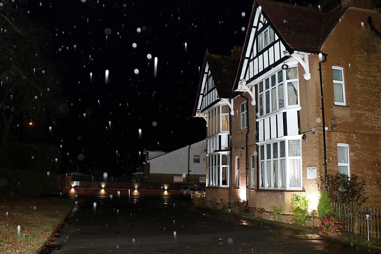 Pensión Gatwick Horley